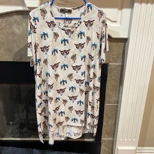 L&B, large, flowy top, excellent condition